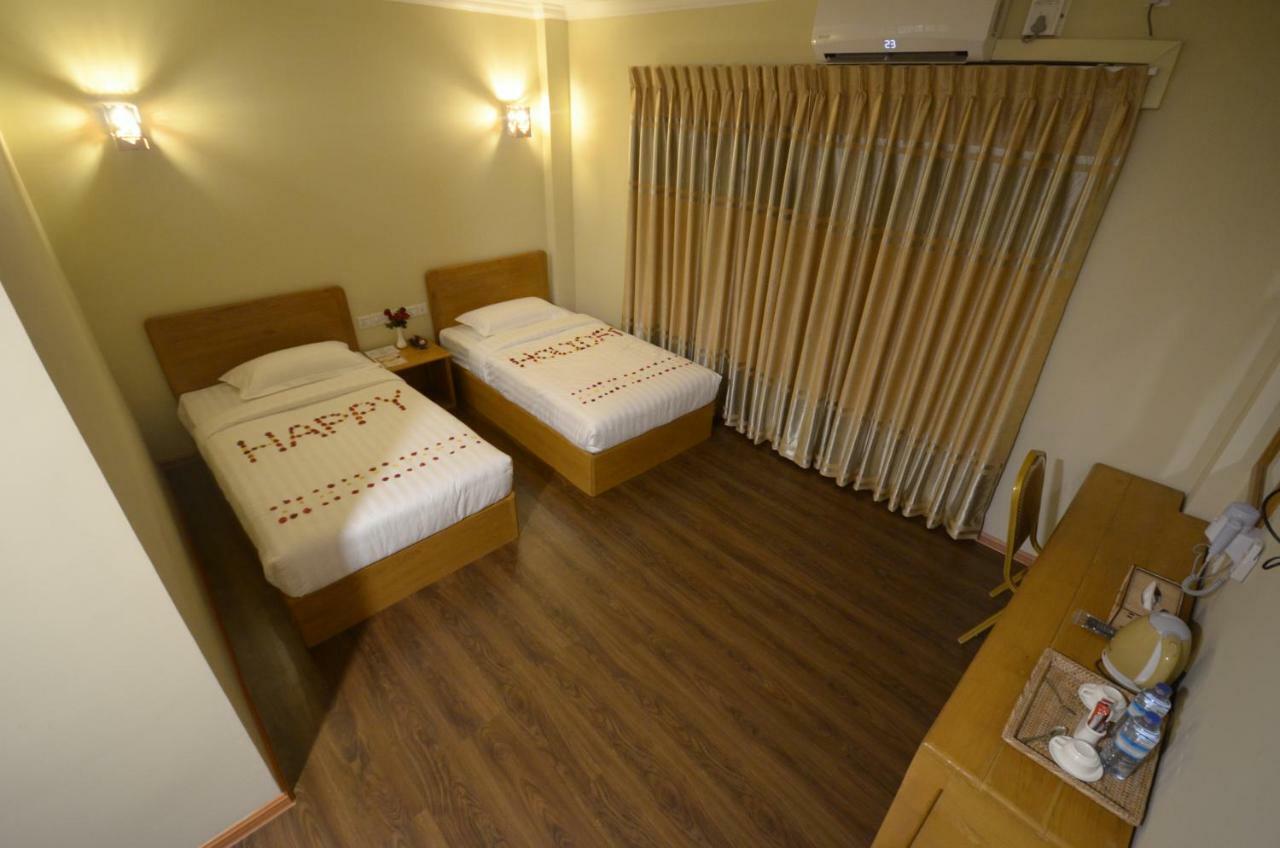 Inle Strand Hotel Nyaung Shwe Eksteriør billede